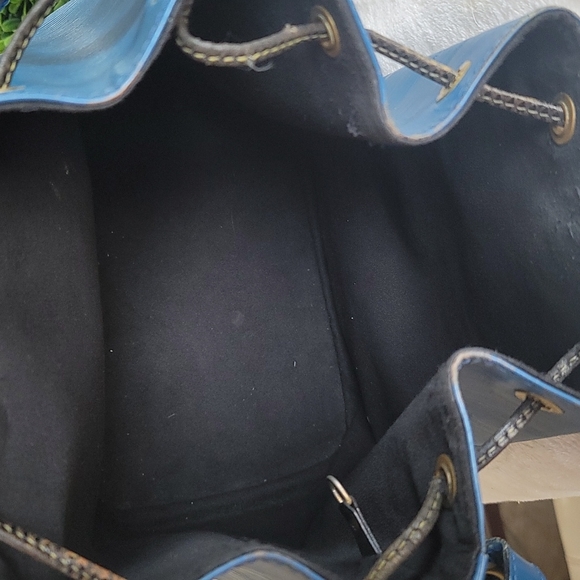 Louis Vuitton Blue Epi Leather Noe Bucket Bag - Picture 11 of 14